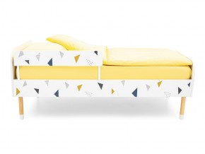 Кровать Stumpa Классика с бортиком рисунок Треугольники желтый, синий в Пласте - plast.mebel74.com | фото 3
